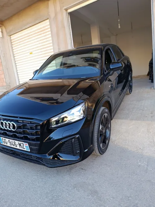 Audi Q2 2022 S Line-Full / Black Édition