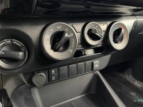 Toyota Hilux 2026 Slogiya