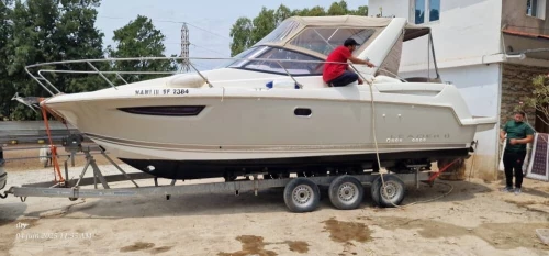 Jeanneau leader 8
