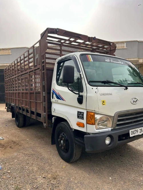 Hyundai 72 2011 Hyundai 72