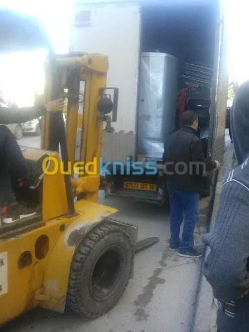 DEMENAGEMENT /TRANSPORT  /نقل وترحيل الأثاث