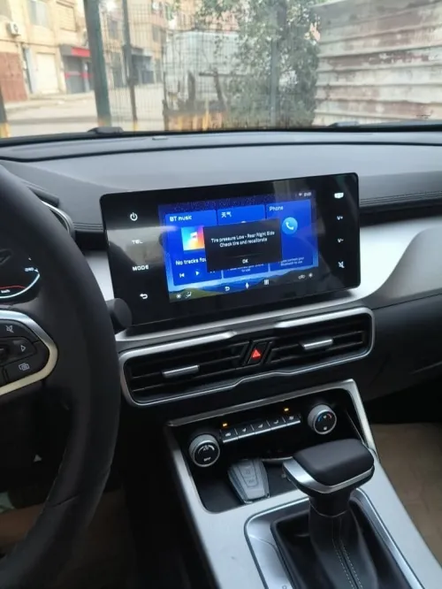 Geely Coolray 2025 
