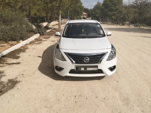 Nissan Sunny 2017 Acenta pack