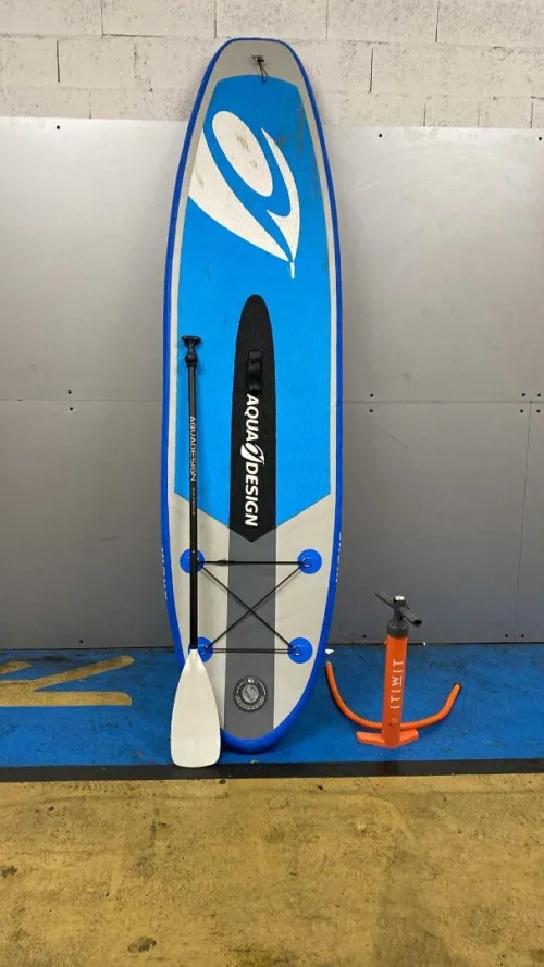 stand-up paddle gonflable de la marque Aqua Design