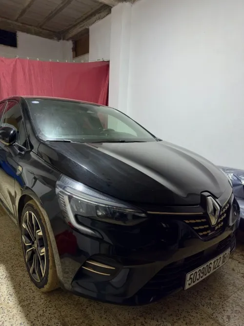 Renault Clio5 2022 Luticia