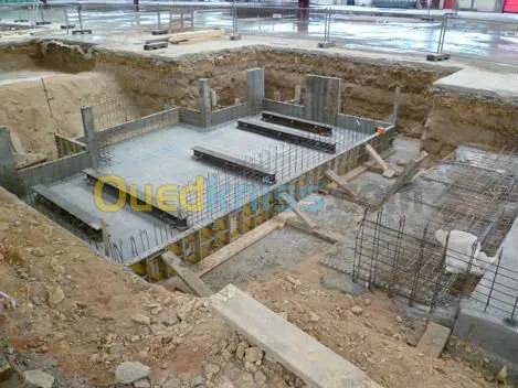 construire  et bâtir 