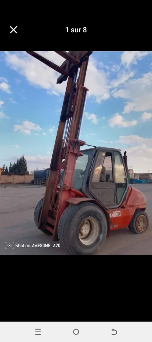 Manitou Chariot élévateur Clark 1994
