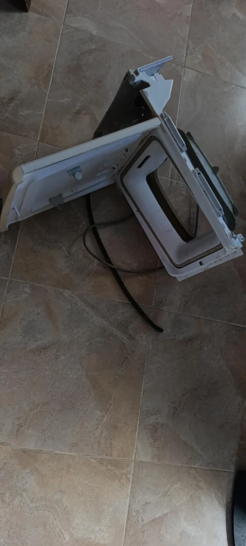 Vendre pieces d'occasions pour machine à laver Whirpool 5 Kg, ouverture d'en haut