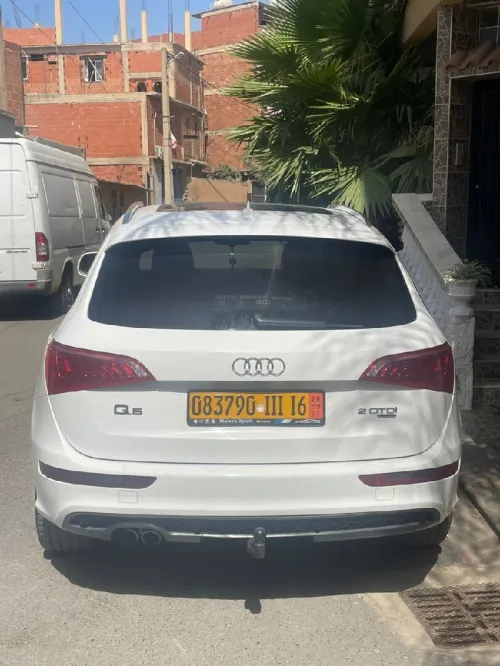 Audi Q5 2011 S Line Pack Tech
