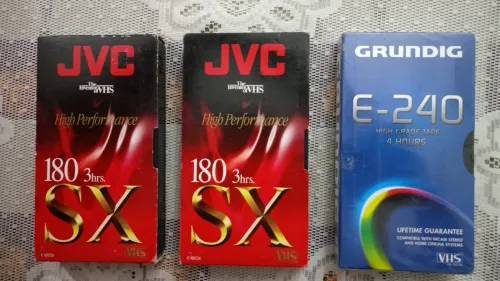 Vends des Cassettes VHS vierges