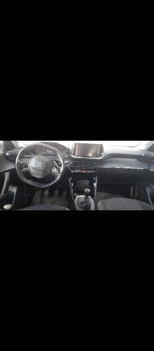 Peugeot 2008 2021 Active pack