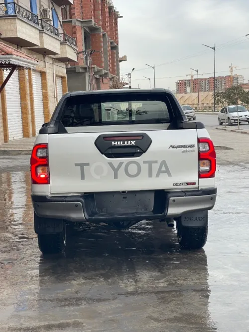 Toyota Hilux 2021 adventure