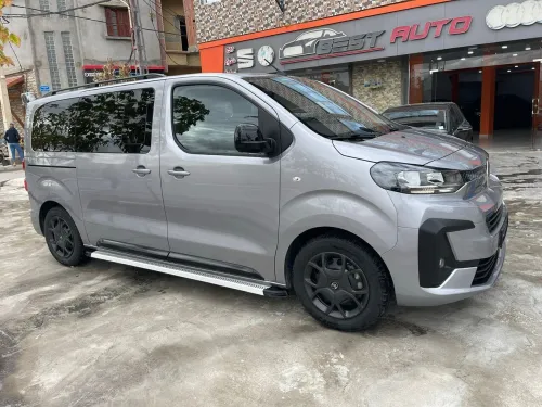 Citroen jumpy 2025 9 place