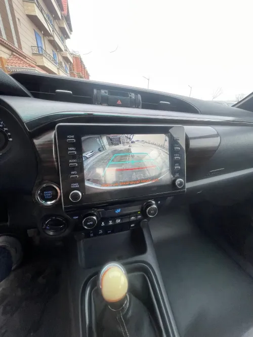 Toyota Hilux 2021 adventure