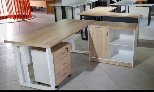 BUREAU MODERNE