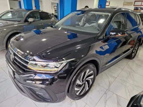 Volkswagen Tiguan 2025 300 tsi