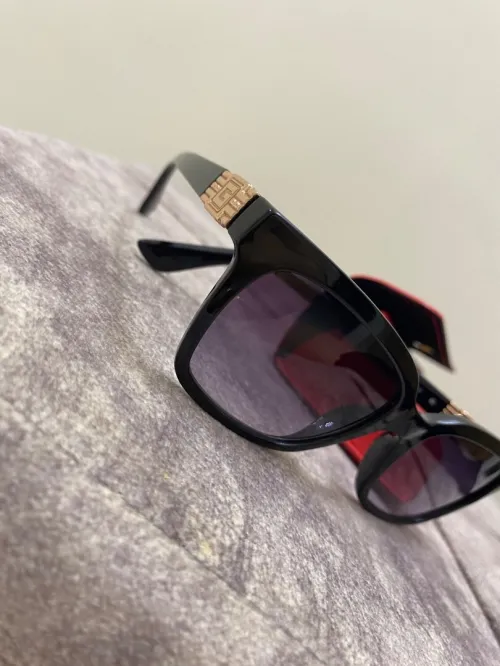 Lunettes originales guess 