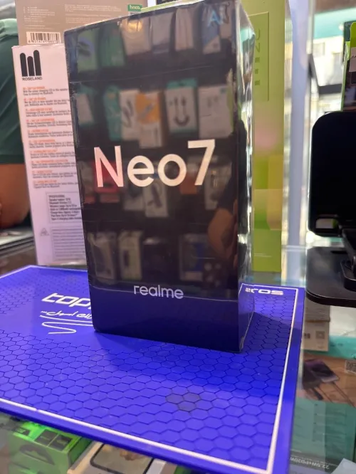 Realme NEO7