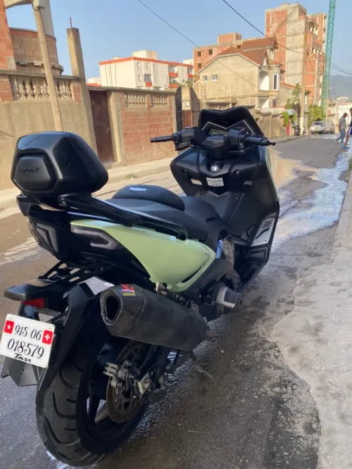 Yamaha T max 530 iron 2 2015