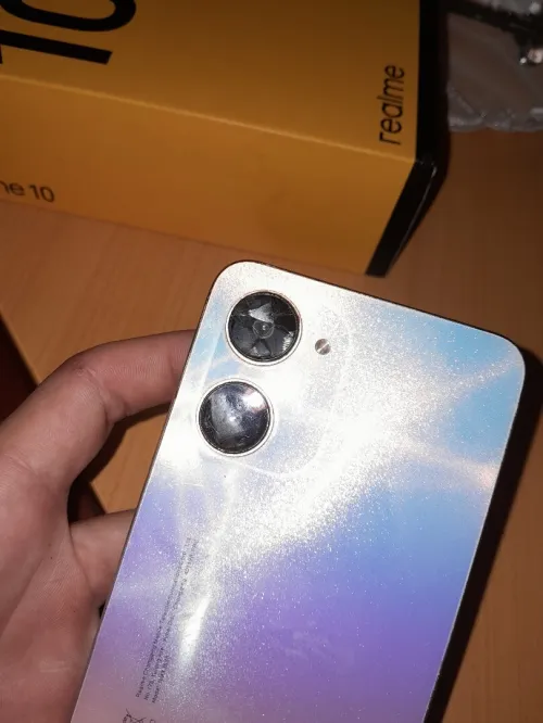 Realmi 10 