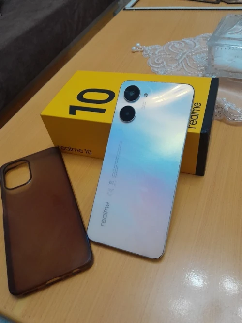 Realmi 10 