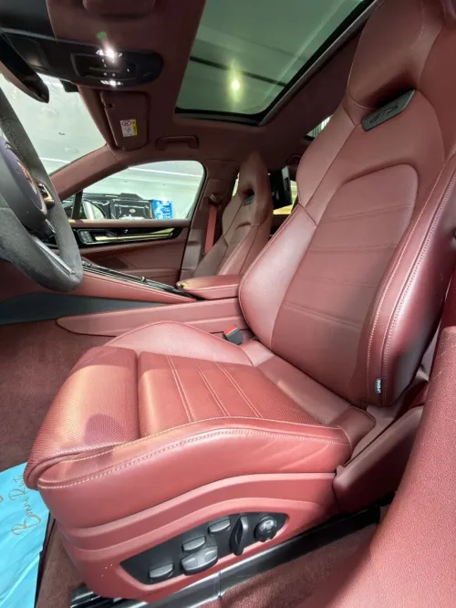 Porsche Panamera GTS 2025 