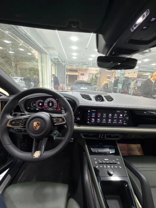 Porsche Cayenne 2025 