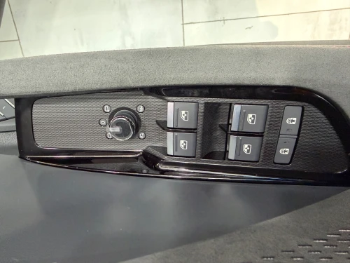 Audi Q3 2026 S-LINE