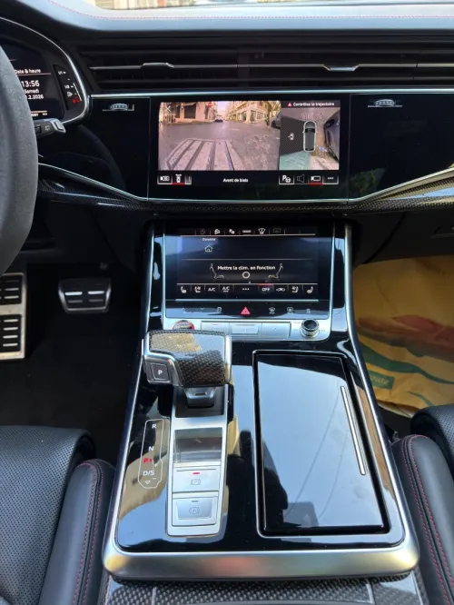 Audi SQ8 2025 