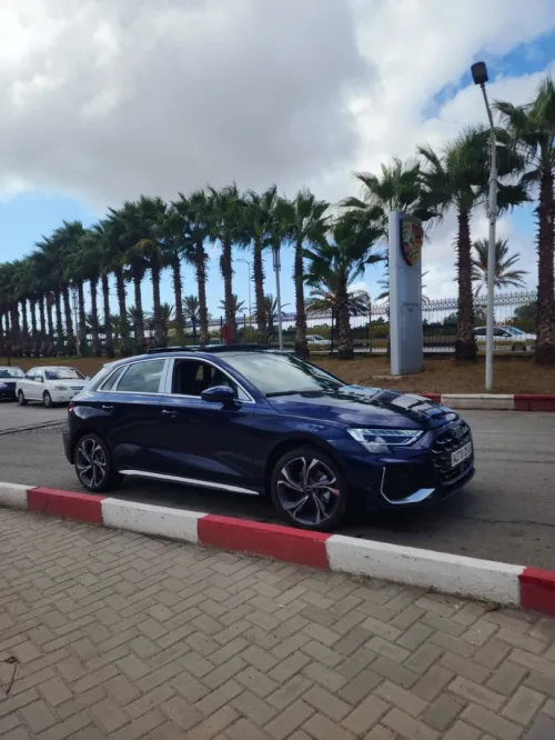 Audi A3 2025 S Line Sportback Flying Spur Luxury Édition