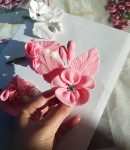flower gumpaste ورودتزيين الحلويات