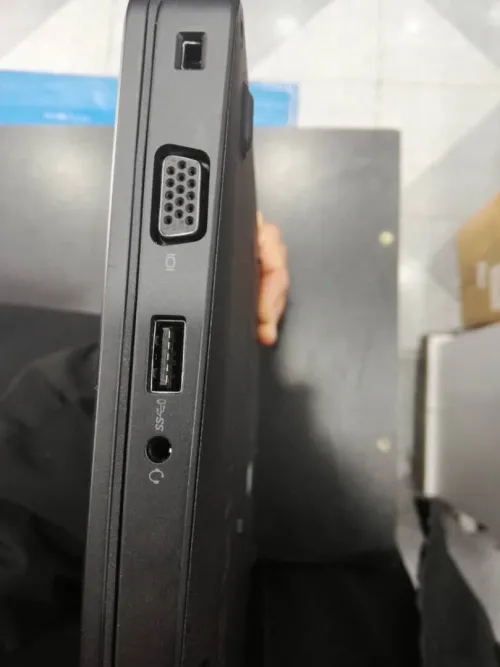 Dell Latitude 5490