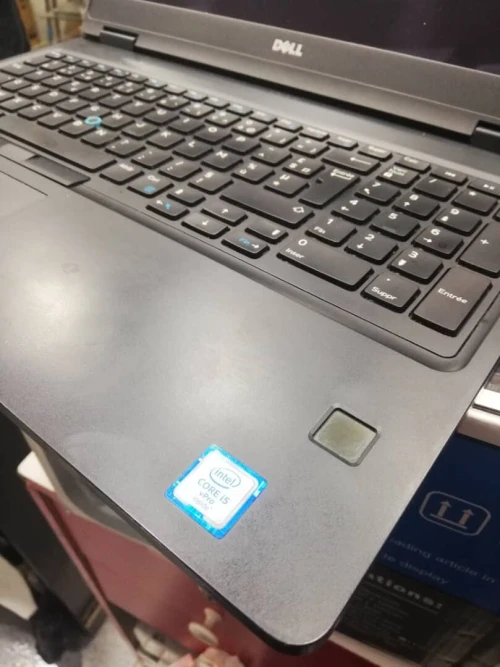 DELL LATITUDE 5580