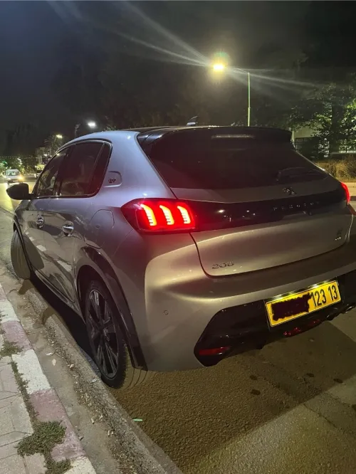 Peugeot 208 2023 GT