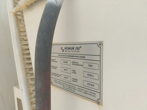 groupe de production deau glacée (chiller) à condensation par air, fabriqué par CLIREF