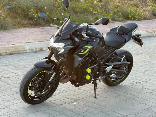 Kawazaki Z900 2024