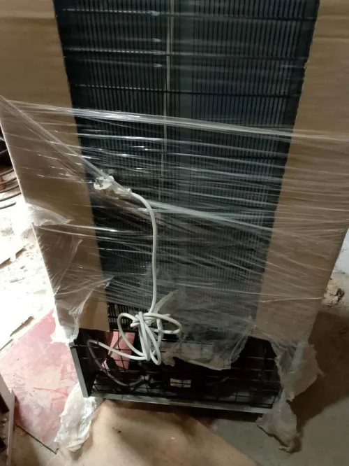 FRIGO  ARMOIRE A CANETTE  neuf jamais utilise marque UGUR