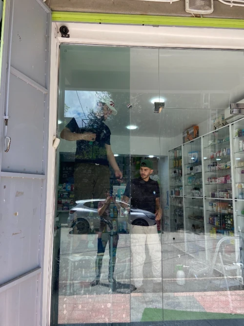 Film solaire Anti UV pour vitrine 