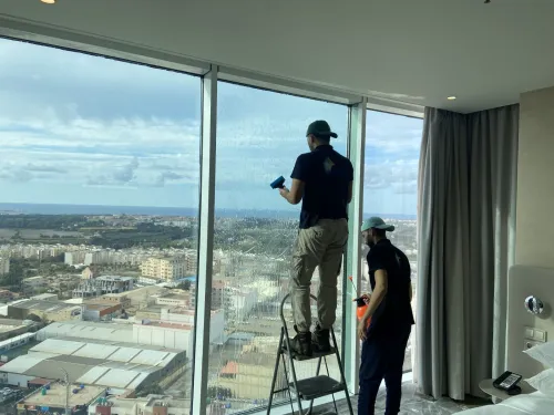 FILM DE PROTECTION SOLAIRE BÂTIMENT / الأشرطة الواقية من الحرارة