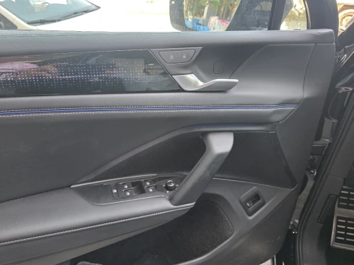 Volkswagen New Tiguan 2026 R-line black  black