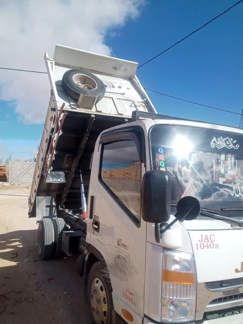 JAC 1040s 