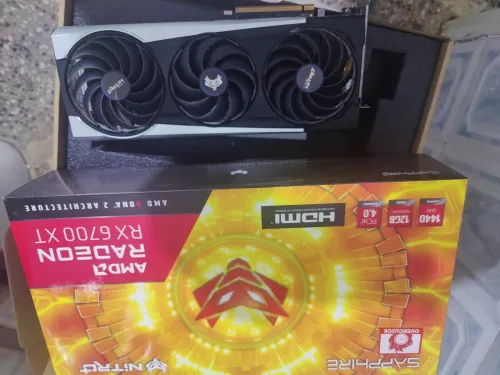 AMD RX 6700 XT sapphire nitro+