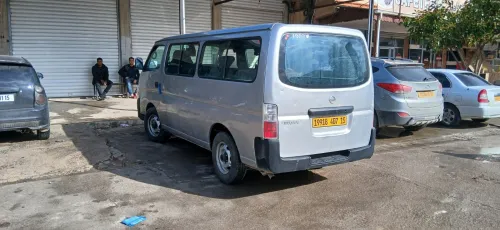 Nissan Urvan 2007