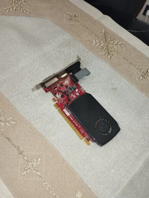 GTX 745