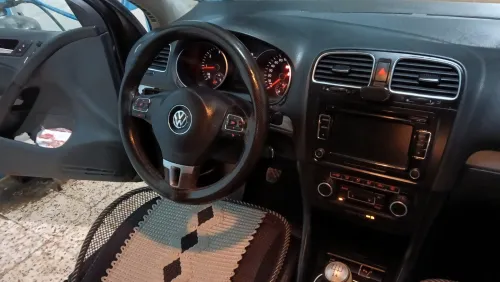 Volkswagen Golf 6 2011 Team