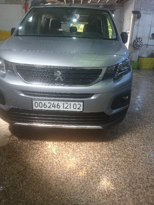 Peugeot Rifter 2021 