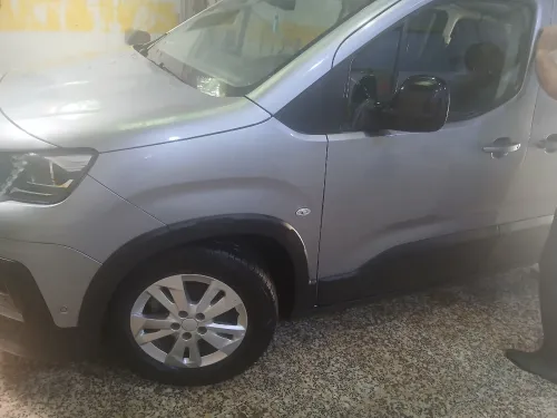 Peugeot Rifter 2021 