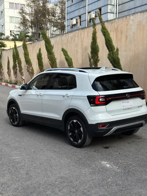 Volkswagen Tacqua 2023 