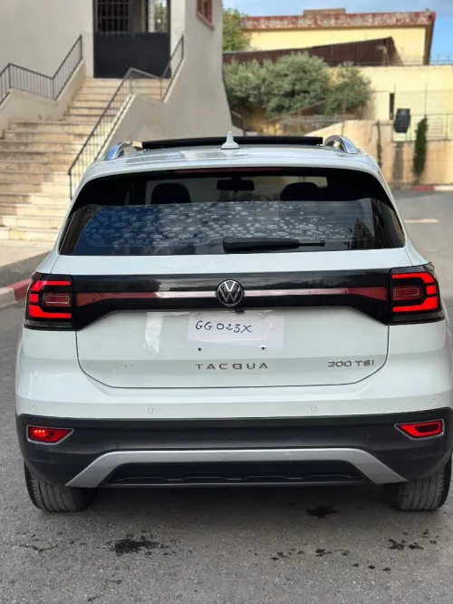 Volkswagen Tacqua 2023 