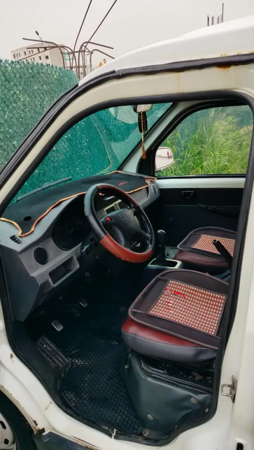 Zotye Z10 2013